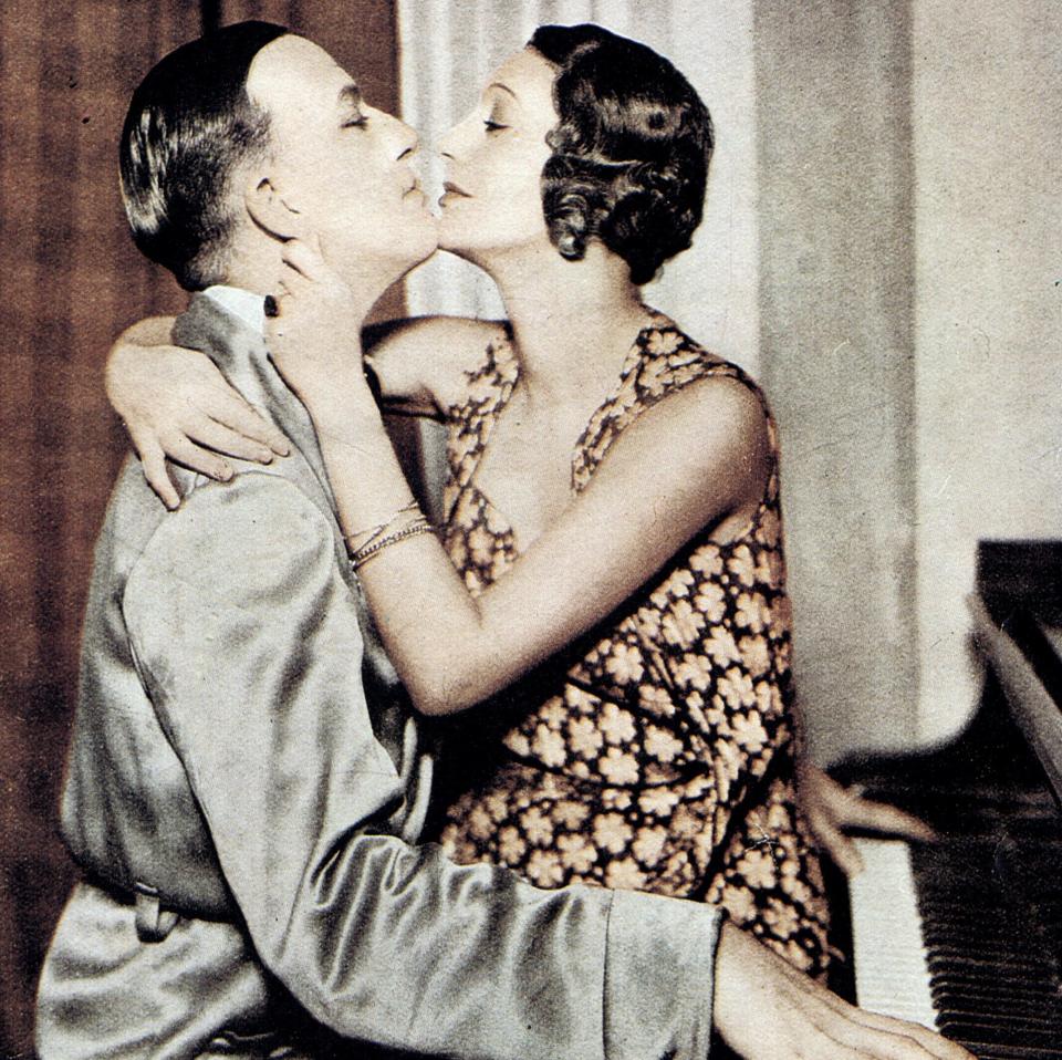 Old-fashioned veneer: Noël Coward and Gertrude Lawrence in the play Private Lives