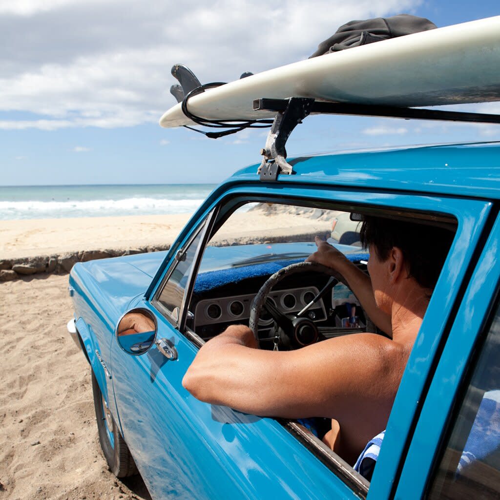 Where to Learn How to Surf on Maui