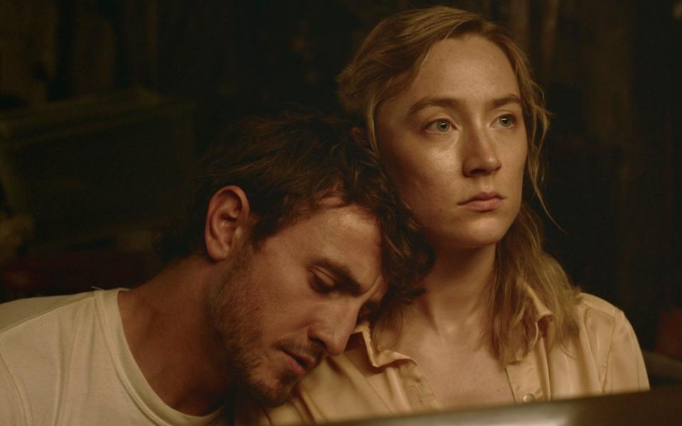 Foe: a sci-fi romance starring Saoirse Ronan and Paul Mescal