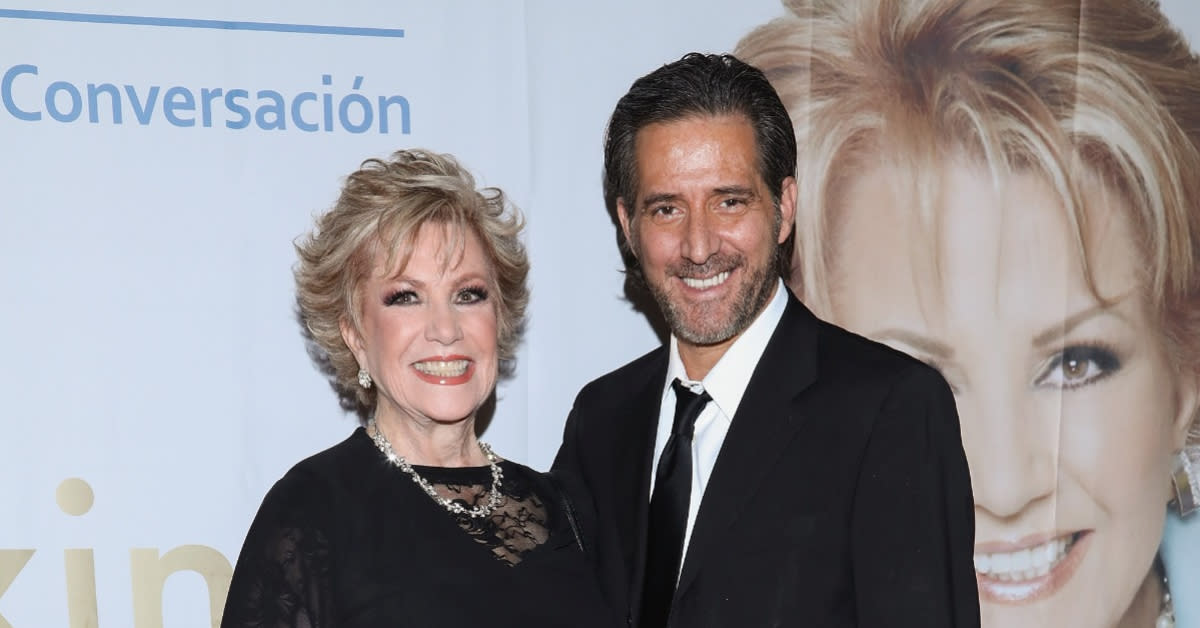 Maxine Woodside y Alejandro Iriarte (Photo by Victor Chavez/Getty Images)