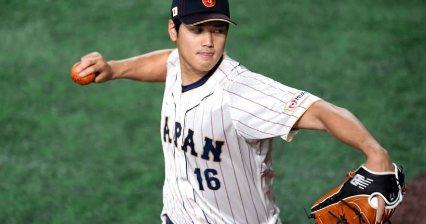 日本旅美職棒球星大谷翔平將在經典賽先發對決中國隊，除了擔任投手外也會列入打擊名單。（圖／達志／美聯社）