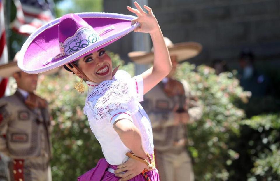 Ballet Folclórico Guadalajara performs a dance from Aguascalientes during a May 30, 2022 presentation in front of the Madera County Courthouse.