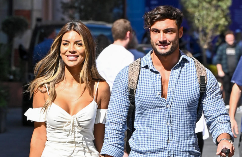 Ekin-Su Culculoglu and Davide Sanclimenti are set to go bargain hunting credit:Bang Showbiz