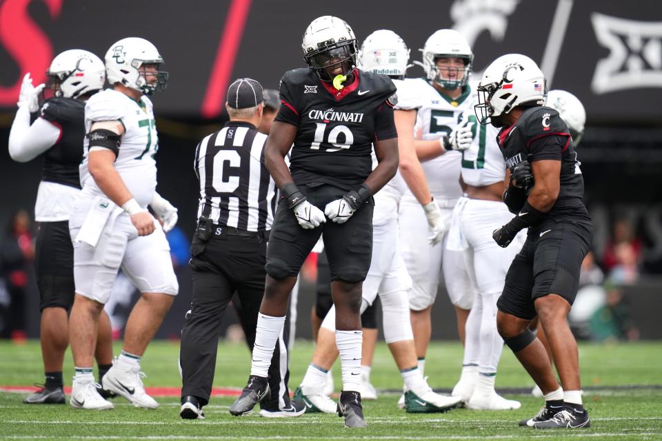 Cincinnati Bearcats linebacker Tyler Gillison (19) reacts after a defensive play in the fourth quarter during a college football game between the Baylor Bears and the Cincinnati Bearcats, Saturday, Oct. 21, 2023, at Nippert Stadium in Cincinnati.
