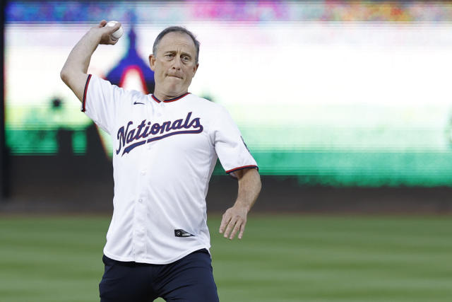 WATCH: Commanders owner Josh Harris throws out first pitch at