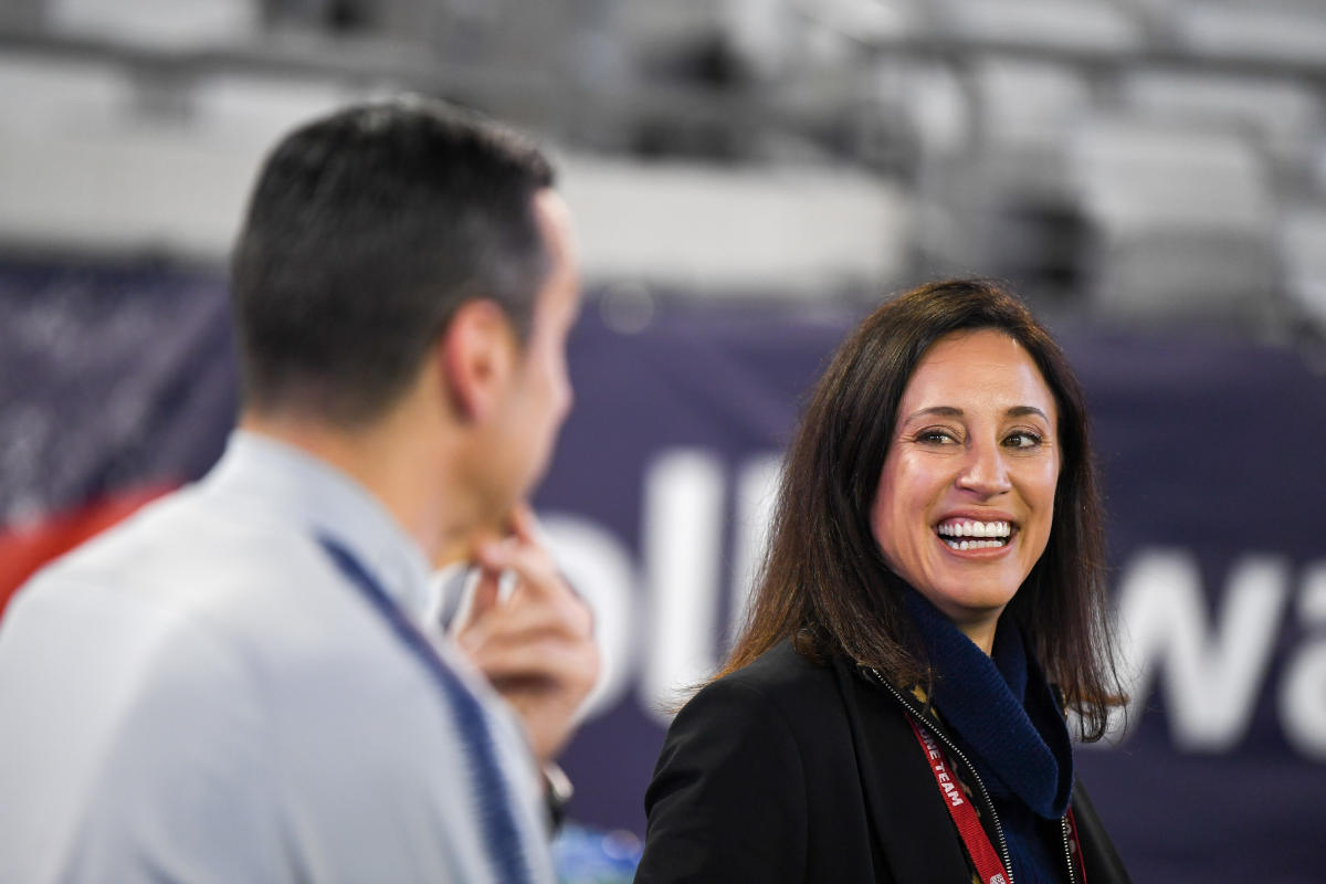 Uswnt Gm Kate Markgraf Talks Her Job Netherlands Friendly Yahoo Sports 