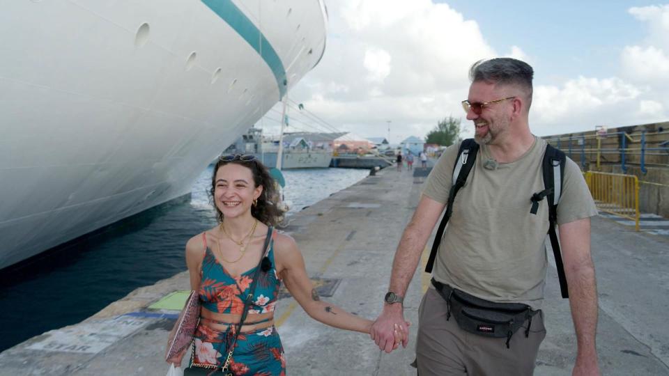 Seit vier Jahren gehen Valensia und Dennis gemeinsam durchs Leben. (Bild: RTL)