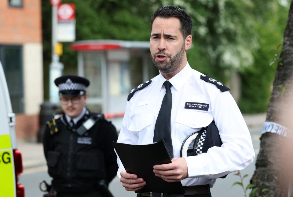 Metropolitan Police Chief Superintendent Stuart Bell makes a statement to members of the media (AFP via Getty Images)