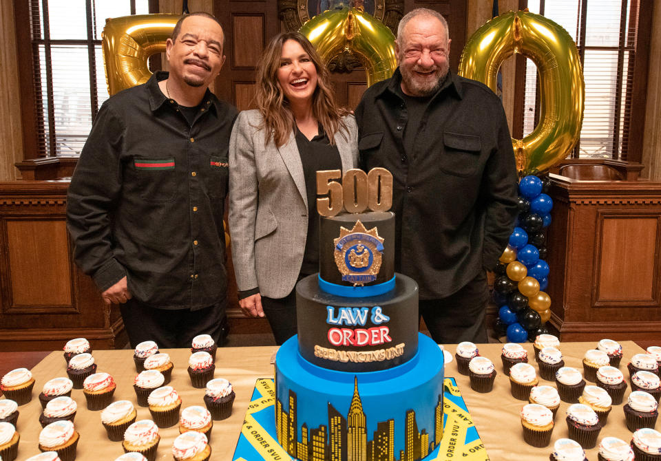 <p>Ice T, Mariska Hargitay and executive producer Dick Wolf celebrate the 500th episode of <em>Law & Order: Special Victims Unit</em>, which airs on Oct. 21.</p>