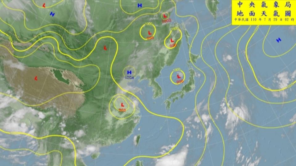 西南風自週六到下週一是最強的時間，而台灣更處在低壓帶以內。（圖／氣象局）