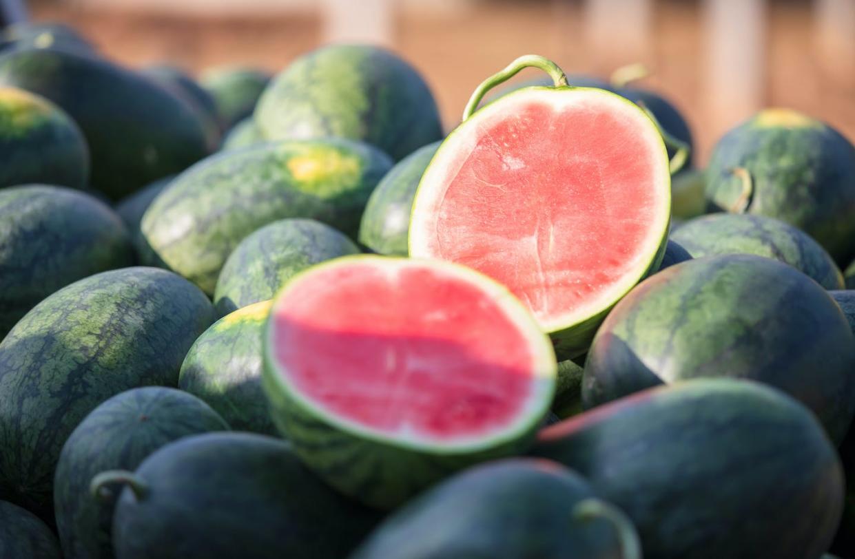 <a href="https://www.shutterstock.com/es/image-photo/watermelon-without-seedless-1267868302" rel="nofollow noopener" target="_blank" data-ylk="slk:Mywalkmindway / Shutterstock;elm:context_link;itc:0;sec:content-canvas" class="link ">Mywalkmindway / Shutterstock</a>