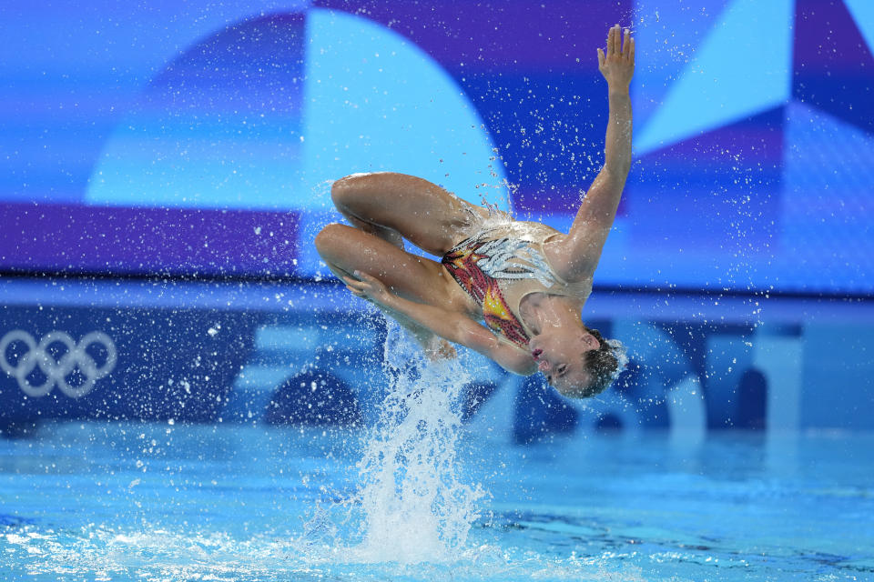 China claims another gold in artistic swimming, caps perfect two weeks