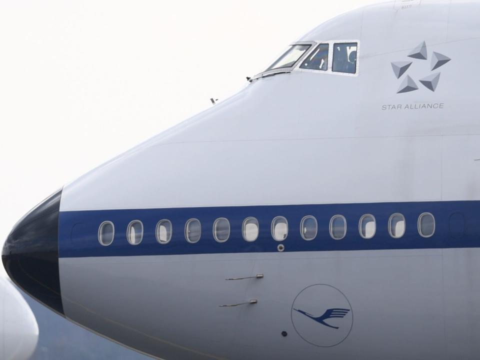 Airbus A380 and Boeing 747