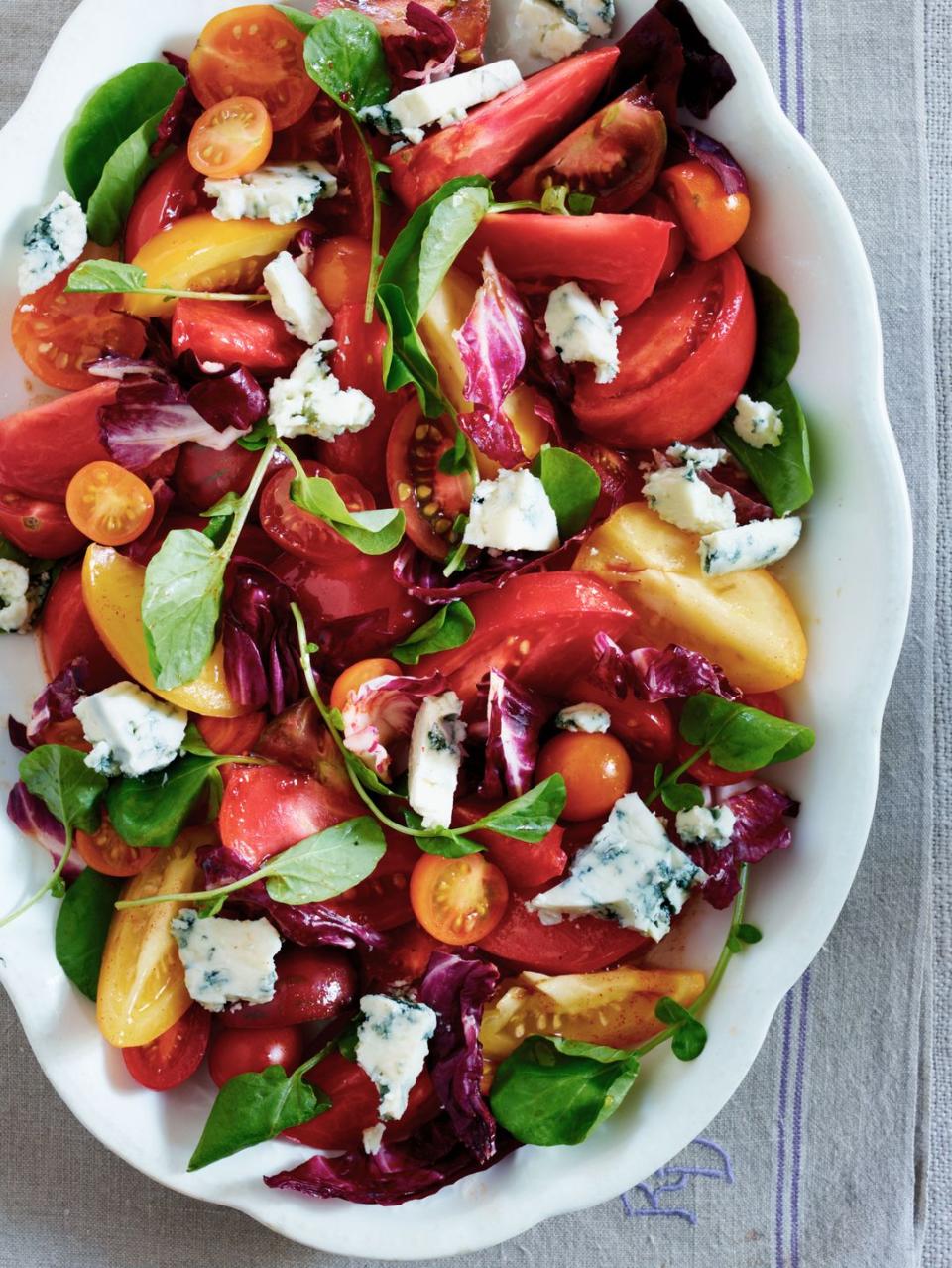 heirloom tomato salad with blue cheese