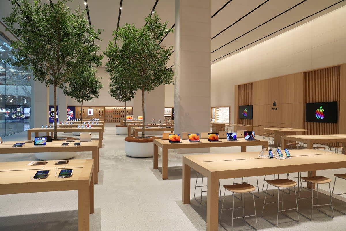 Apple reopens its store at Westfield London after major refurbishment (Matt Writtle)