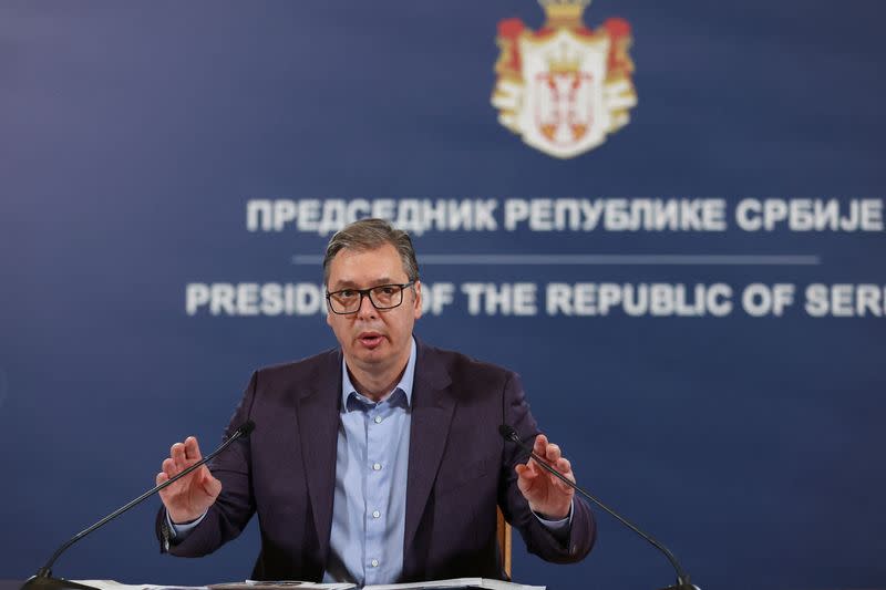 塞爾維亞總統解散國會 12/17提前大選