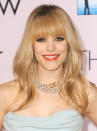 “The Vow” beauty Rachel McAdams recently debuted some new blond locks that look even more dramatic thanks to heavy bangs that nearly sweep her eyelashes. We’re not big fans of the dark roots, but hey, two out of three ain’t bad!