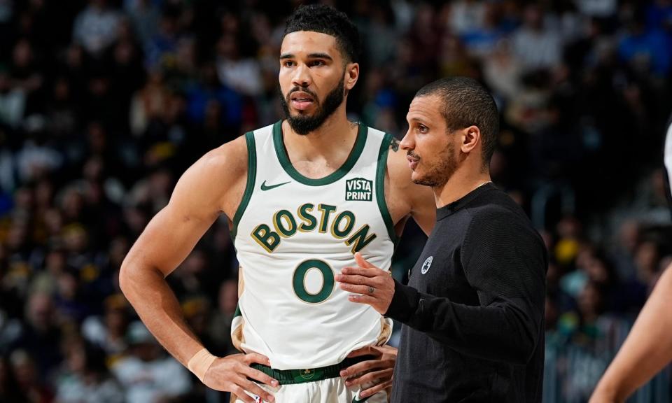 <span><a class="link " href="https://sports.yahoo.com/nba/players/5765/" data-i13n="sec:content-canvas;subsec:anchor_text;elm:context_link" data-ylk="slk:Jayson Tatum;sec:content-canvas;subsec:anchor_text;elm:context_link;itc:0">Jayson Tatum</a>’s <a class="link " href="https://sports.yahoo.com/nba/teams/boston/" data-i13n="sec:content-canvas;subsec:anchor_text;elm:context_link" data-ylk="slk:Boston Celtics;sec:content-canvas;subsec:anchor_text;elm:context_link;itc:0">Boston Celtics</a> are the betting favorites to take the NBA title. </span><span>Photograph: David Zalubowski/AP</span>