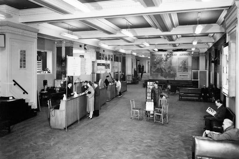 Manchester Air Terminal, Royal Exchange, 1950