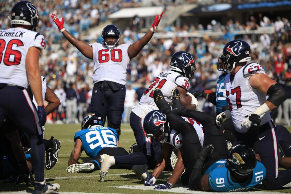 Dameon Pierce and the Houston Texans are underdogs against the Las Vegas Raiders in NFL Week 7.