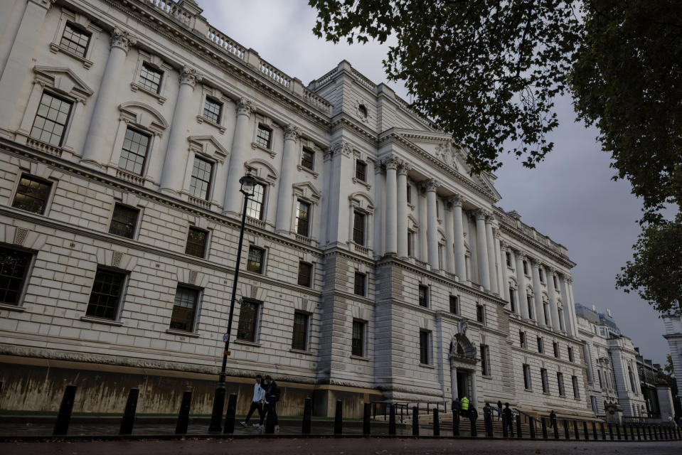 LONDON, ENGLAND - SEPTEMBER 27: The HM Treasury building on Horse Guards Parade is seen on September 27, 2022 in London, England. The pound sank to a record low against the dollar yesterday in reaction to the new British government's economic policy of high borrowing to fund tax cuts. The UK economy is predicted to flatline next year. (Photo by Rob Pinney/Getty Images)