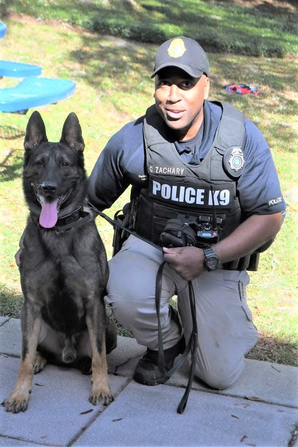 Hunter and his handler, Getavius "Taye" Zachary, a Capitol Police officer.