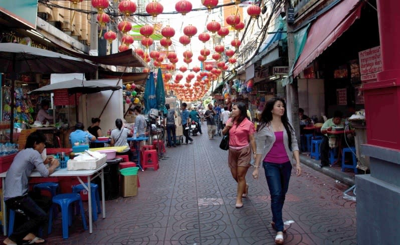 Soi Itsara Nuphap, Chinatown / Pictures: John Borthwick