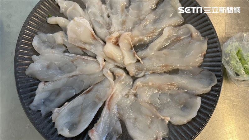 南投清境一家小吃店煮河豚火鍋，1死8中毒。（圖／民眾提供）