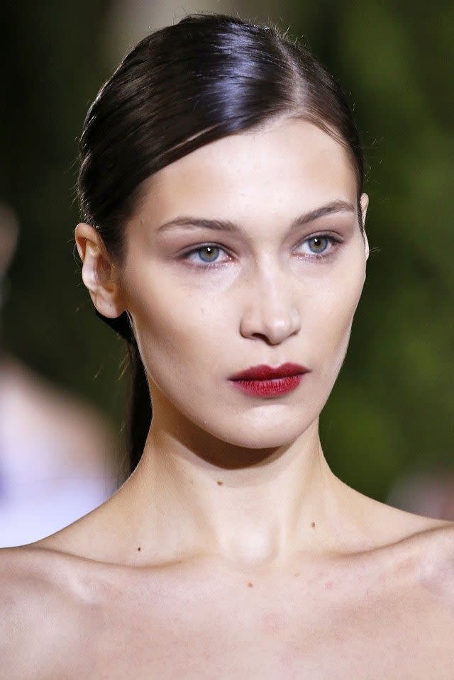 Bella Hadid in Oscar de la Renta red lip