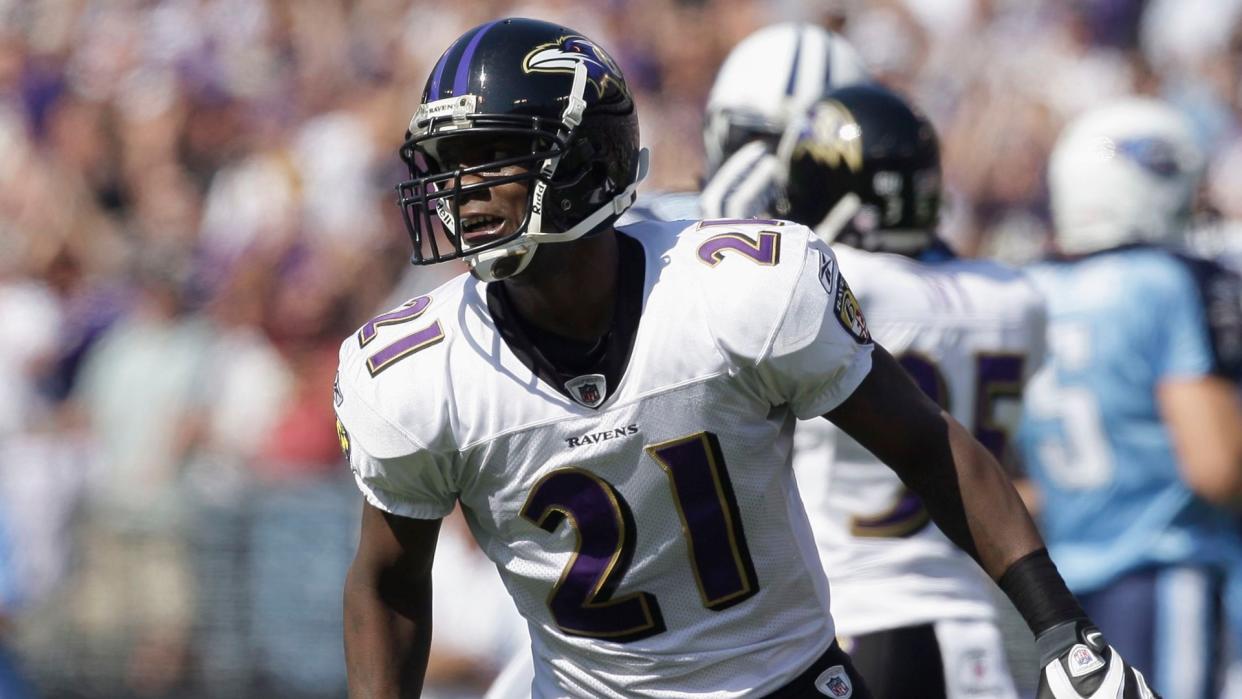 Mandatory Credit: Photo by Rob Carr/AP/Shutterstock (6034643af)Chris McAlister Baltimore Ravens cornerback Chris McAlister (21) holds the ball in a NFL football game against the Tennessee Titans, in BaltimoreTitans Ravens Football, Baltimore, USA.