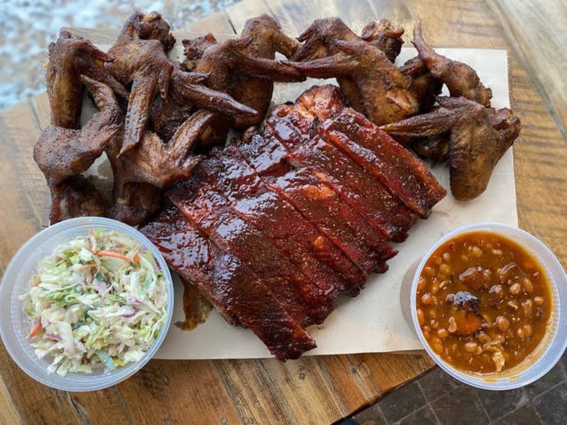 Scott’s Kitchen and Catering at Hangar 29 serves baked beans, ribs, and other barbecue dishes.