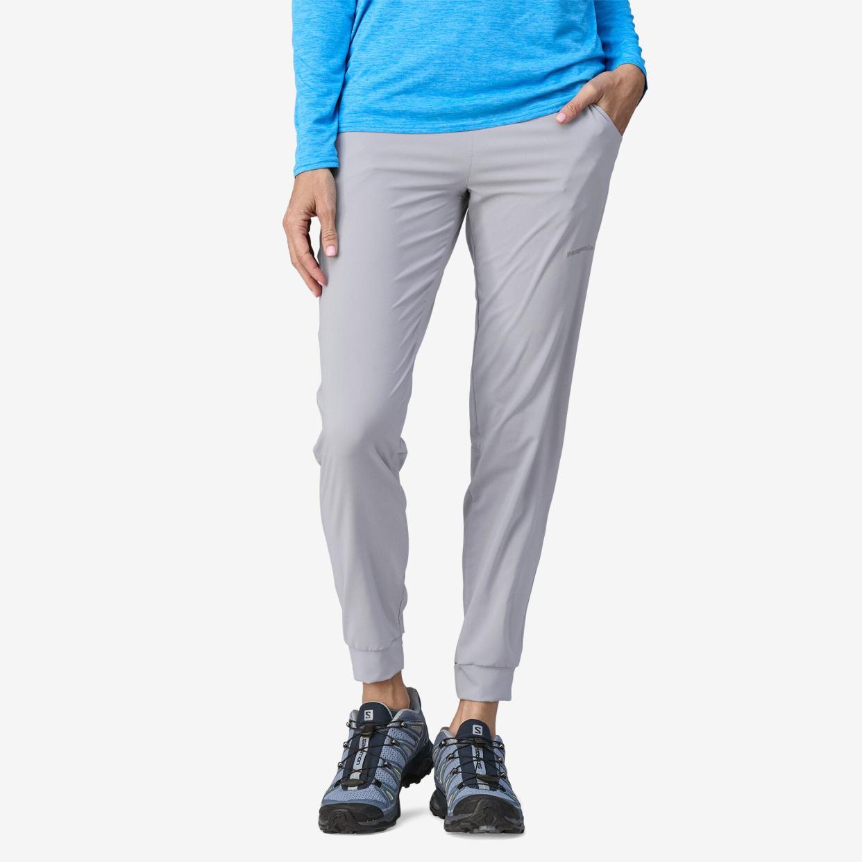 <p><a href="https://go.redirectingat.com?id=74968X1596630&url=https%3A%2F%2Fwww.patagonia.com%2Fproduct%2Fwomens-terrebonne-lightweight-performance-joggers%2F24595.html&sref=https%3A%2F%2Fwww.countryliving.com%2Fshopping%2Fg61803574%2Fpatagonia-summer-sale-2024%2F" rel="nofollow noopener" target="_blank" data-ylk="slk:Shop Now;elm:context_link;itc:0;sec:content-canvas" class="link rapid-noclick-resp">Shop Now</a></p><p>Terrebonne Joggers</p><p>patagonia.com</p><p>$68.99</p><span class="copyright">Patagonia</span>