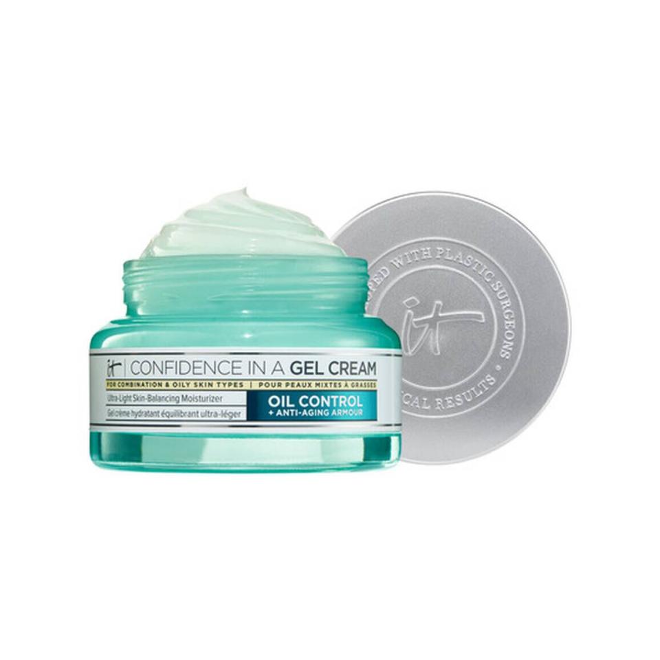 <p><a href="https://go.redirectingat.com?id=74968X1596630&url=https%3A%2F%2Fwww.sephora.com%2Fproduct%2Fit-cosmetics-confidence-in-gel-cream-moisturizer-P509966&sref=https%3A%2F%2Fwww.cosmopolitan.com%2Fstyle-beauty%2Fbeauty%2Fg60115682%2Fbest-moisturizers-for-oily-skin%2F" rel="nofollow noopener" target="_blank" data-ylk="slk:Shop Now;elm:context_link;itc:0;sec:content-canvas" class="link ">Shop Now</a></p><p>Confidence in a Gel Cream Oil-Control Face Moisturizer</p><p>sephora.com</p><p>$59.00</p>