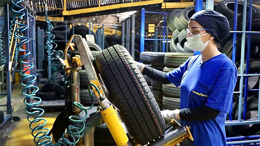 Goodyear Tire & Rubber Co. allegedly fired 50 workers in 2019 at its plant in San Luis Potosi, Mexico, after an attempt by employees to go on strike. Pictured is a Goodyear factory worker in Turkey. (Photo: Goodyear)