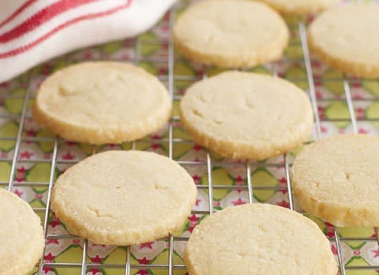 These beautiful shortbread cookies are unbelievably easy to make and so, so good. Savor with warm tea or creamy hot chocolate.    <strong>Get the <a href="http://www.huffingtonpost.com/2011/10/27/holiday-shortbread_n_1055642.html" target="_hplink">Shortbread</a> recipe</strong>