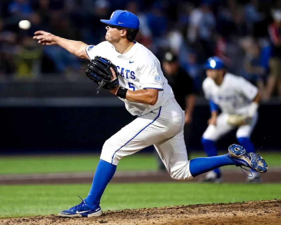 Darren Williams, a 6-foot-6, 240-pound right-hander, graduated from Mason County High School in 2016.