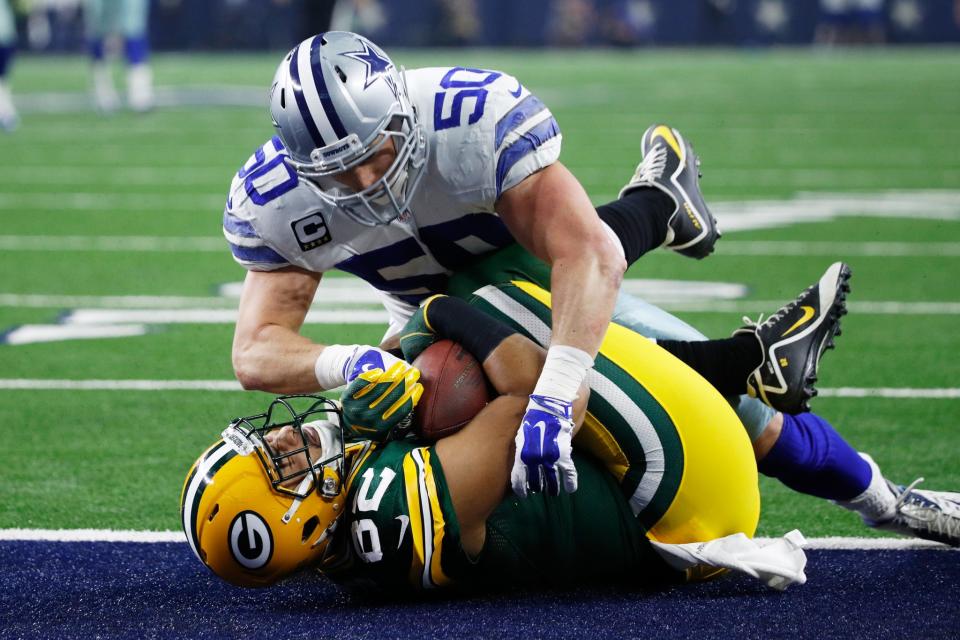 <p>Richard Rodgers #82 of the Green Bay Packers scores a touchdown past Sean Lee #50 of the Dallas Cowboys in the first half during the NFC Divisional Playoff Game at AT&T Stadium on January 15, 2017 in Arlington, Texas. (Photo by Joe Robbins/Getty Images) </p>