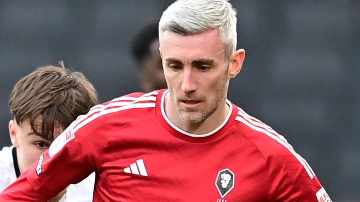 Lund e Salford City raggiungono un accordo sulla proroga del contratto di un anno