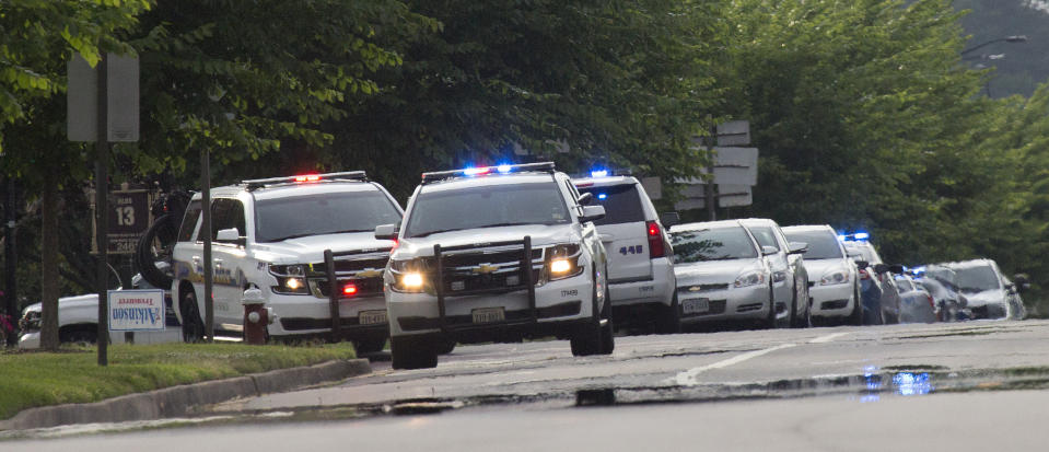 Police work the scene of a mass shooting at the Virginia Beach city public works building May 31, 2019 in Virginia Beach, Va. (Photo: L. Todd Spencer/The Virginian-Pilot via AP)