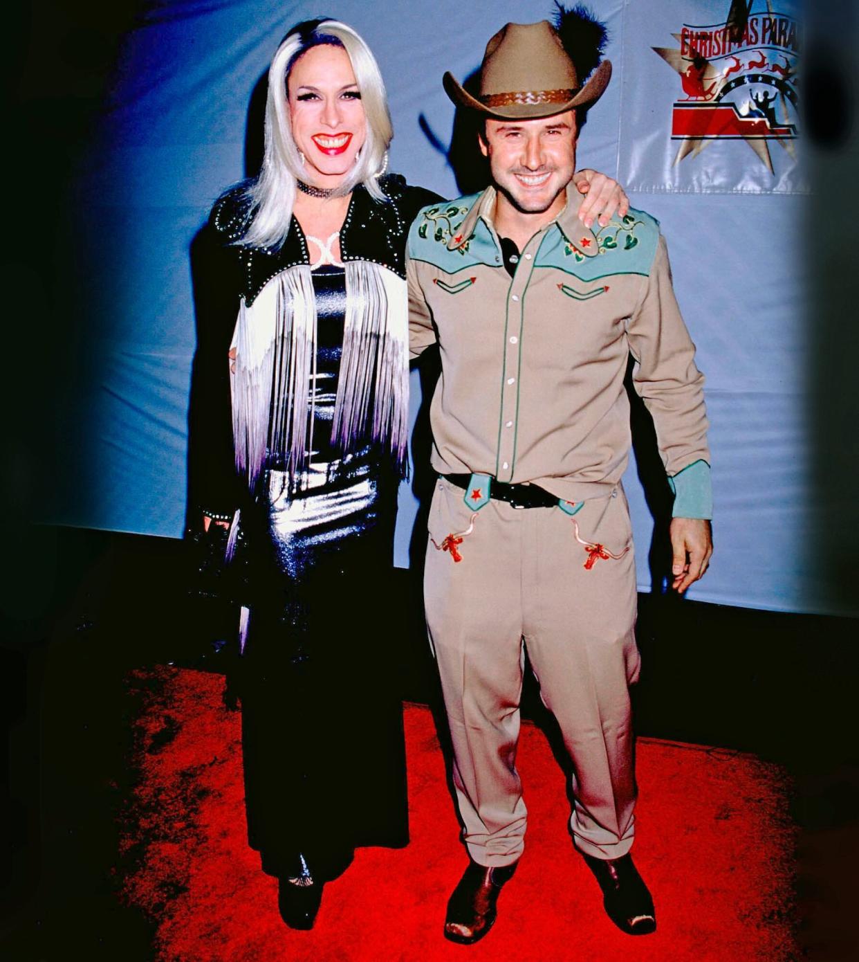 ALEXIS AND DAVID ARQUETTE AT THE HOLLYWOOD CHRISTMAS PARADE.