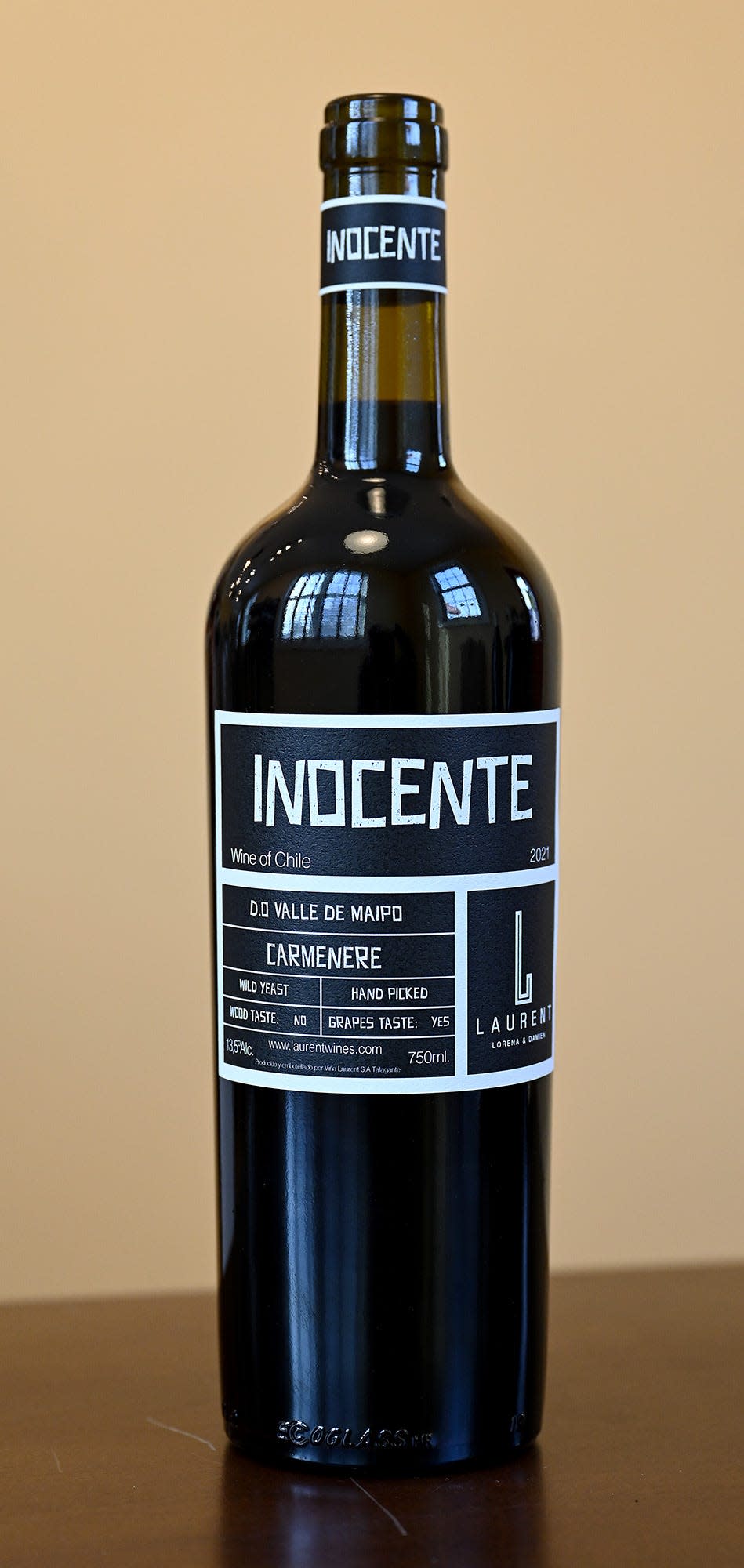 A Vina Laurent 2021 Carmenere "Inocente," a French grape wine at Fiske & Main Specialty Wine and Cheese in Upton, Feb. 16, 2022.