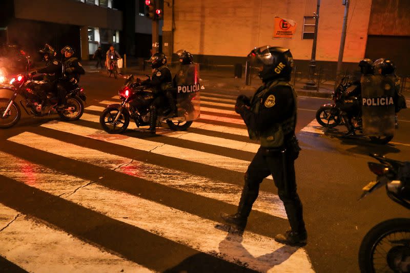 Demonstration to demand the dissolution of Congress and to hold democratic elections, in Lima