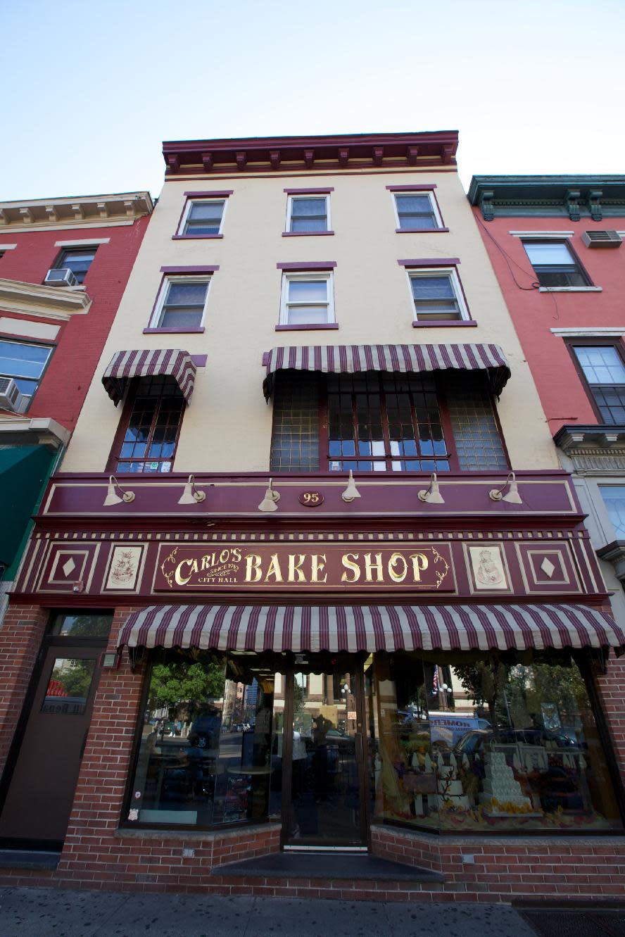 This 2013 image provided by Carlo’s Bakery shows the Hoboken bake shop made famous by “Cake Boss” Buddy Valastro. The bakery is one of a number of attractions around Northern New Jersey that Super Bowl fans may consider while in town for the championship game. (AP Photo/Carlo’s Bakery)