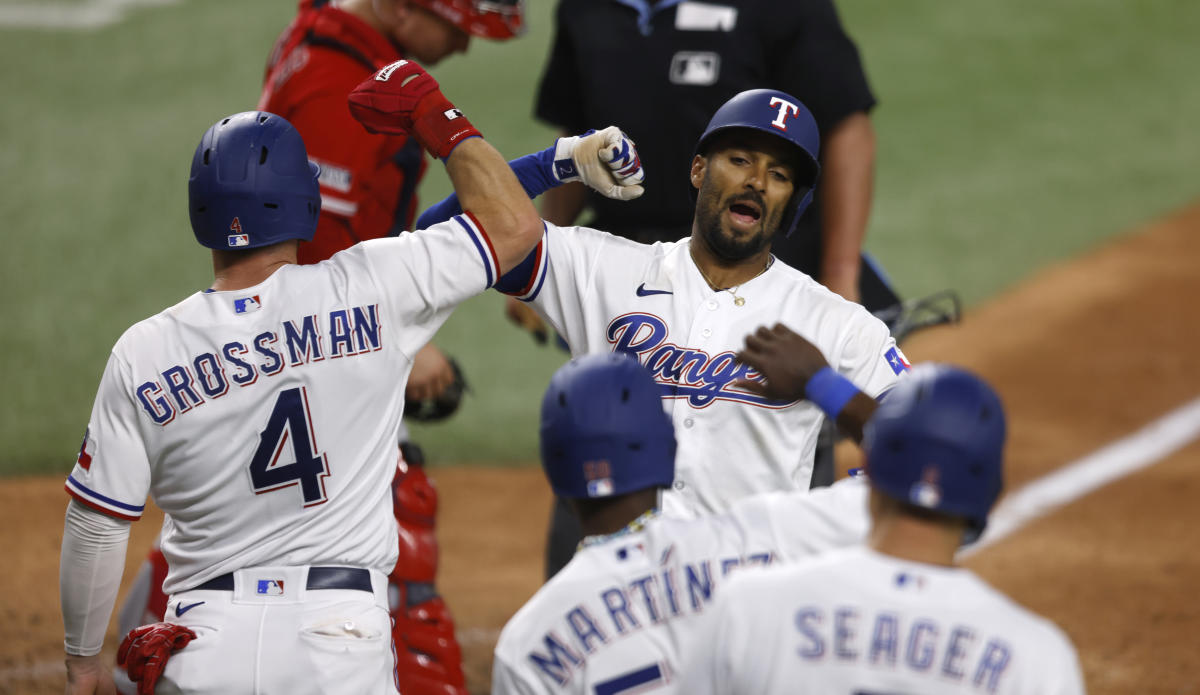 Texas Rangers: Corey Seager finally breaks his bat against Mets