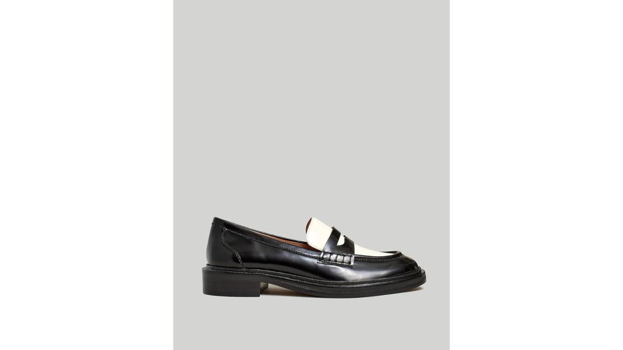 <p><a href="https://go.redirectingat.com?id=74968X1596630&url=https%3A%2F%2Fwww.madewell.com%2Fthe-vernon-loafer-in-leather-NM083.html&sref=https%3A%2F%2Fwww.cosmopolitan.com%2Fstyle-beauty%2Ffashion%2Fg9167931%2Fbest-gifts-for-mom%2F" rel="nofollow noopener" target="_blank" data-ylk="slk:Shop Now;elm:context_link;itc:0;sec:content-canvas" class="link rapid-noclick-resp">Shop Now</a></p><p>The Vernon Loafer</p><p>madewell.com</p><p>$158.00</p>