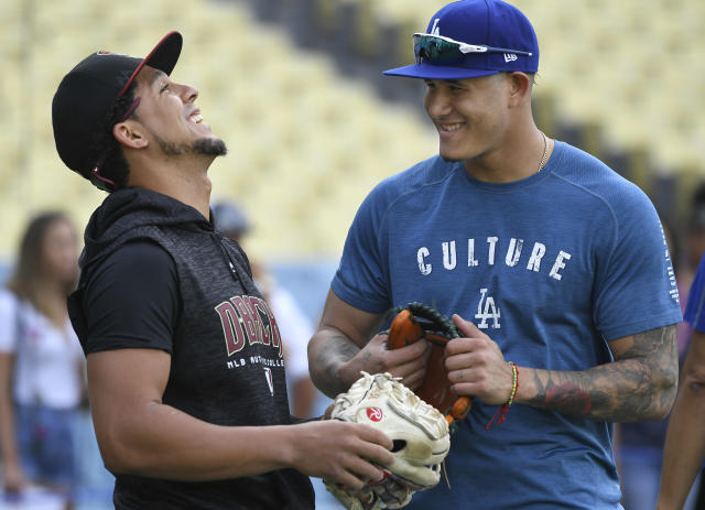 The White Sox's strategy to win over Manny Machado? Get all his friends