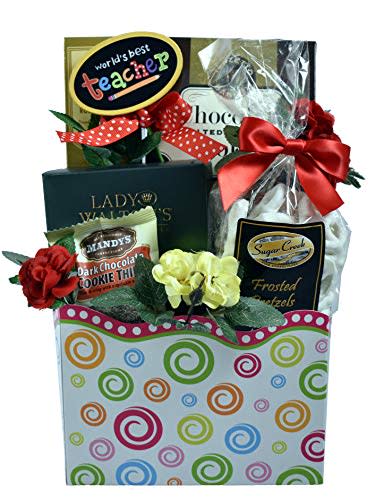 Teacher Gift Basket (Amazon / Amazon)