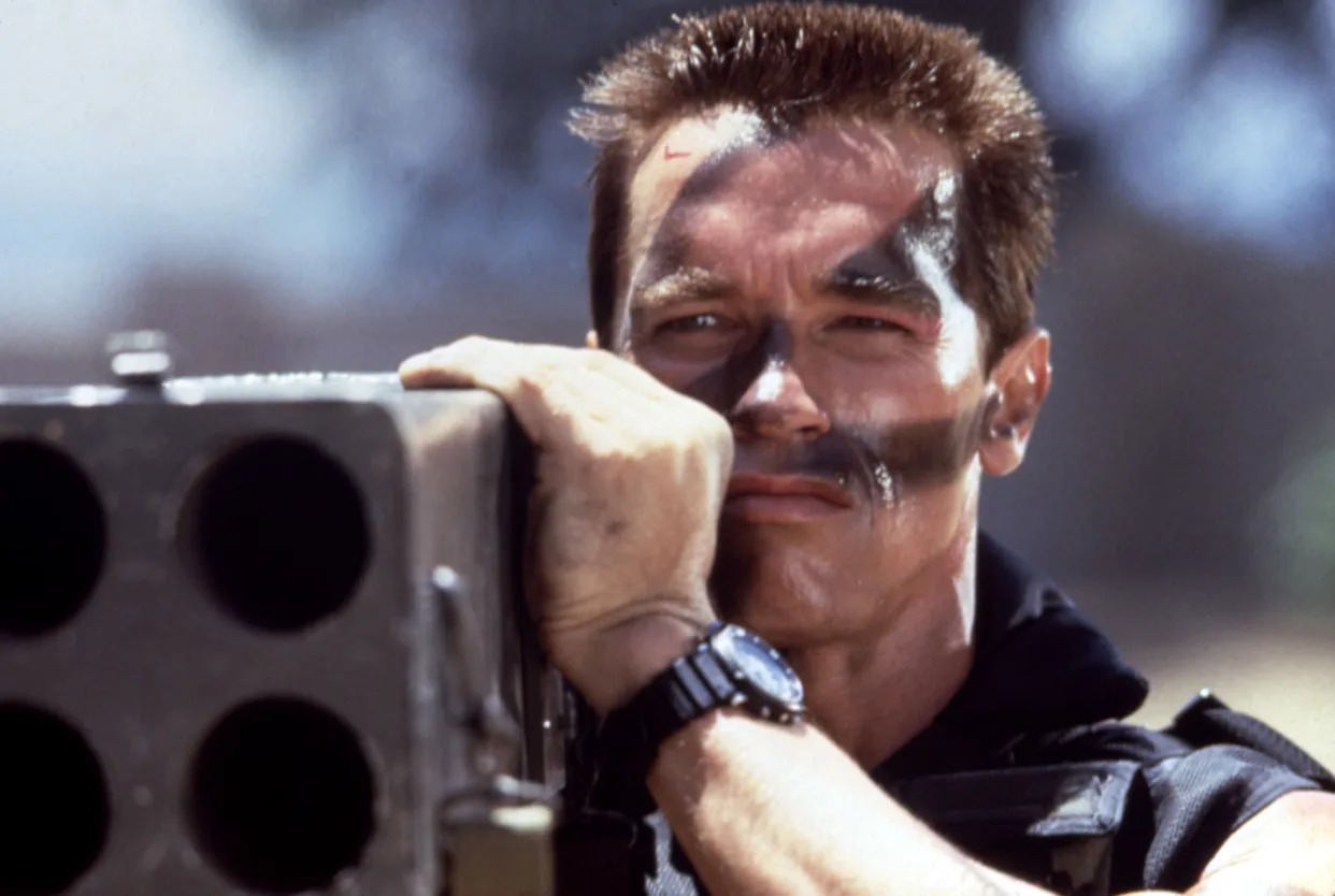 Schwarzenegger takes aim in 'Commando' (Photo: 20th Century Fox Film Corp. Courtesy: Everett Collection)