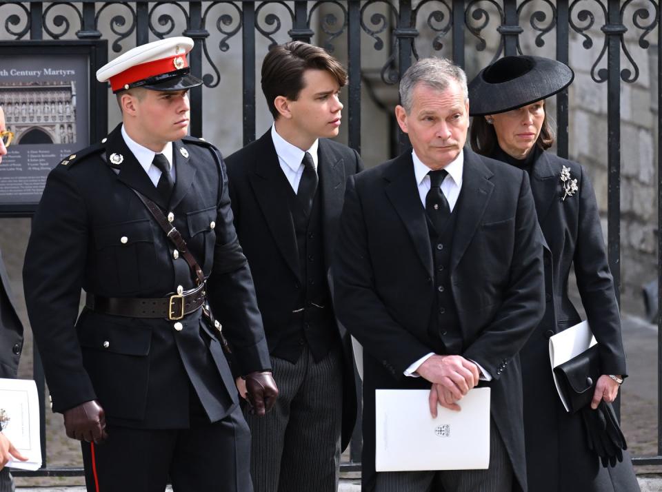 arthur chatto, left, in his royal marines uniform at the queen's funeral with his brother and parents