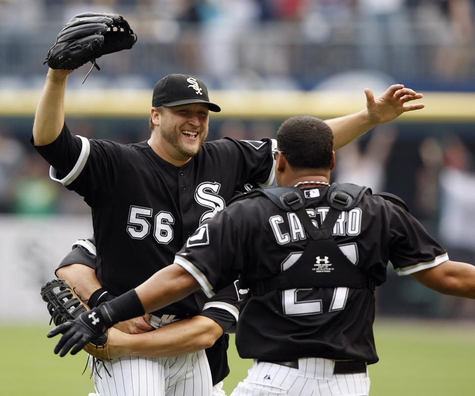 Mark Buehrle after completing his perfect game in 2009. (AP)